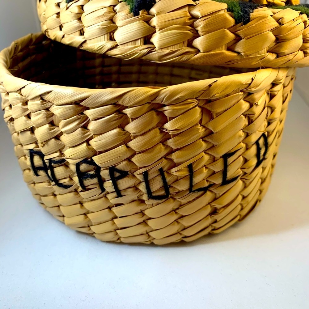 HAND WOVEN ACAPULCO BASKET - Picture 3 of 6